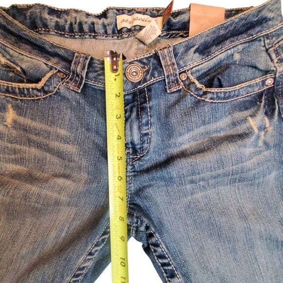 Aeropostale Bayla Skinny Distressed Med Wash Blue Jeans Size 9/10 R - Picture 8 of 13